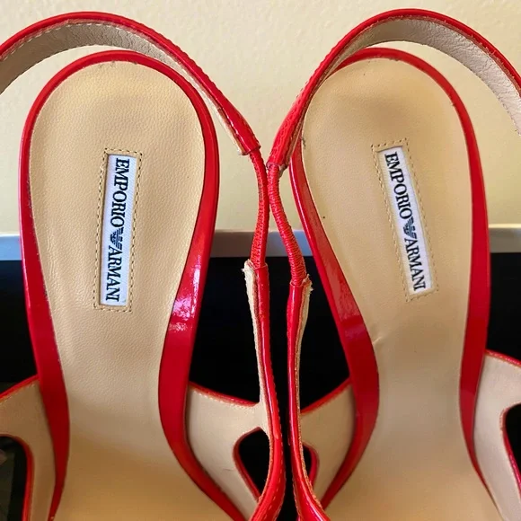 Emporio Armani 39 Bright Red Sexy Classic Rate Patent Leather Slingback Pumps!
